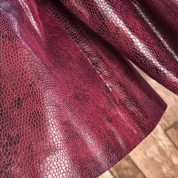 Kim Rogers Deep Red Leather Jacket - Picture 16 of 16